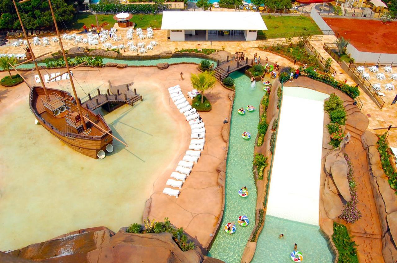 Villas Diroma Com Um Dia No Acqua Park, Splash E Slide Caldas Novas Eksteriør bilde
