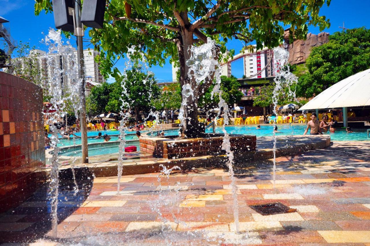 Villas Diroma Com Um Dia No Acqua Park, Splash E Slide Caldas Novas Eksteriør bilde
